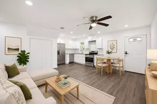 1056 North Ln, Houston, TX 77088 - Photo 2