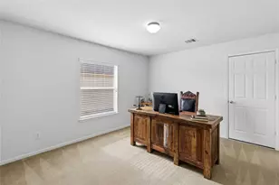 8511 Holly Spring Ln, Baytown, TX 77523 - Photo 32