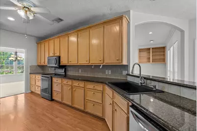 1607 Delta Street, Baytown, TX 77523 - Photo 16
