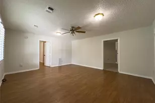 119 Marshall St, League City, TX 77573 - Photo 16