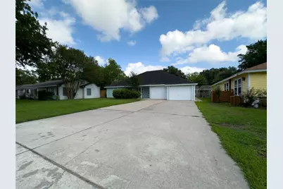 119 Marshall Street, League City, TX 77573 - Photo 2