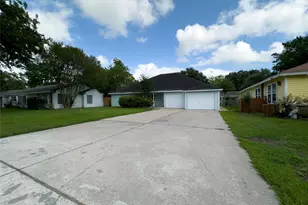 119 Marshall St, League City, TX 77573 - Photo 2