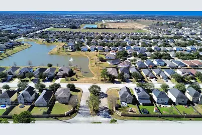 21630 Falvelsunset Court, Spring, TX 77388 - Photo 16