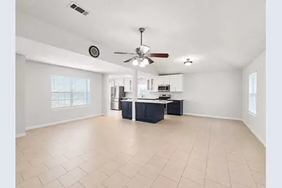 9734 Willmont Road, La Porte, TX 77571 - Photo 6