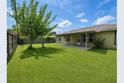 9734 Willmont Road, La Porte, TX 77571 - Photo 18