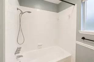 9734 Willmont Rd, La Porte, TX 77571 - Photo 16