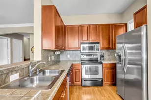 2400 McCue Rd, Houston, TX 77056 - Photo 6