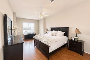 2400 McCue Rd, Houston, TX 77056 - Photo 10