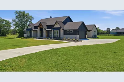 25231 Pleasant Retreat Court, Montgomery, TX 77356 - Photo 2