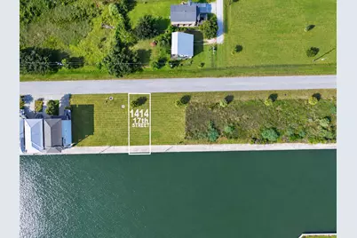 1414 17th Street, Port Bolivar, TX 77650 - Photo 2