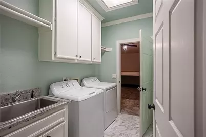 716 N 31st Street, Nederland, TX 77627 - Photo 28