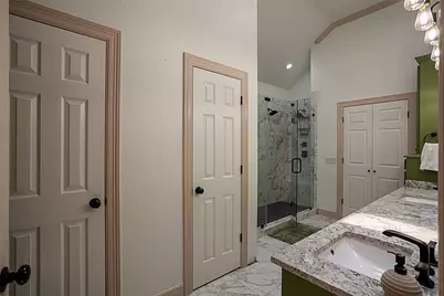 716 N 31st Street, Nederland, TX 77627 - Photo 22