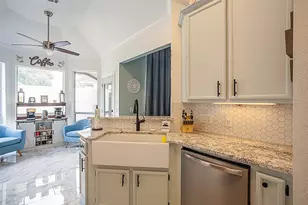 716 N 31st St, Nederland, TX 77627 - Photo 8