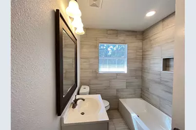 7337 Orville Street #B, Houston, TX 77028 - Photo 10