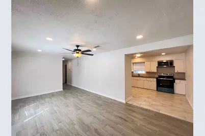 7337 Orville Street #B, Houston, TX 77028 - Photo 4