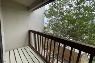3909 Tanglewilde St, Houston, TX 77063 - Photo 14