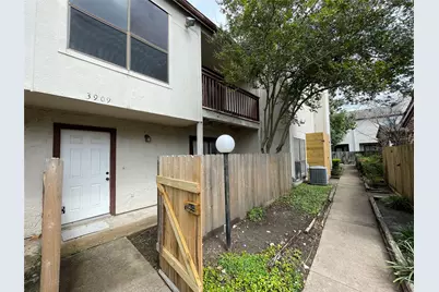 3909 Tanglewilde Street #3909, Houston, TX 77063 - Photo 2
