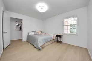 10719 Burgoyne Rd, Houston, TX 77042 - Photo 20