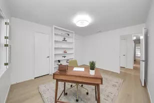 10719 Burgoyne Rd, Houston, TX 77042 - Photo 16