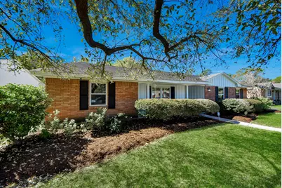 10719 Burgoyne Road, Houston, TX 77042 - Photo 2