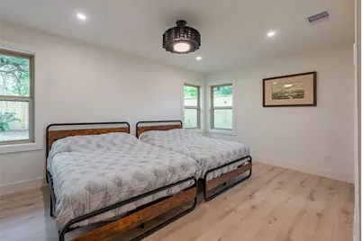 5326 Carew Street, Houston, TX 77096 - Photo 18
