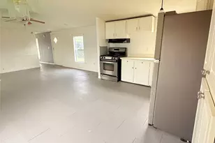 747 Rd 5210, Cleveland, TX 77327 - Photo 12