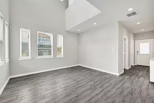 9431 Jutland Rd, Houston, TX 77033 - Photo 14