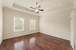 1053 W 16th St, Houston, TX 77008 - Photo 20