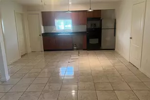 10025 Randolph St, Houston, TX 77075 - Photo 4