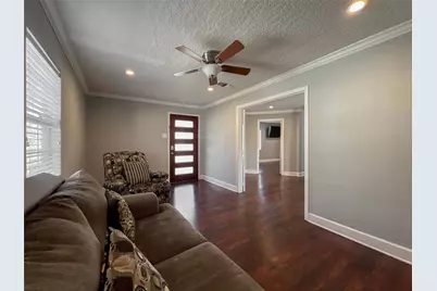 7966 Bonaire Street, Houston, TX 77028 - Photo 8