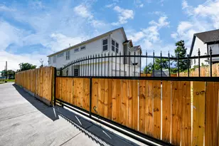 4129 E Toliver St, Houston, TX 77016 - Photo 4