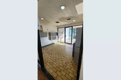 2818 S Bartell Drive #7, Houston, TX 77054 - Photo 6
