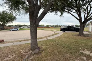 6014 Decker Ridge Ct, Katy, TX 77449 - Photo 4