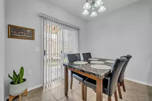 13600 Breton Ridge St, Houston, TX 77070 - Photo 12