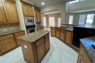 1412 Caine Hill Ct, League City, TX 77573 - Photo 10