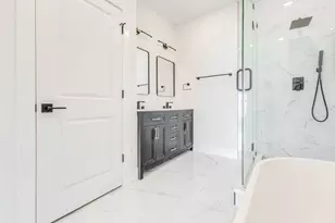 5636 Dolores St, Houston, TX 77057 - Photo 26