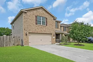 11210 Hall Meadows Ct, Houston, TX 77075 - Photo 2