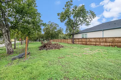 700 Rosie Street, Houston, TX 77091 - Photo 12