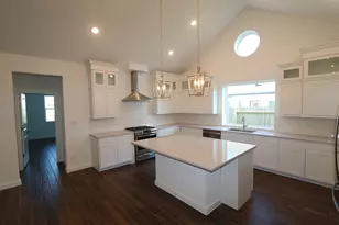 2527 Good Morrow Dr, Rosenberg, TX 77471 - Photo 4