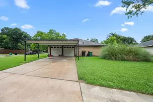 8215 Braes River Dr, Houston, TX 77074 - Photo 24