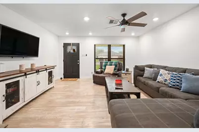 8215 Braes River Drive, Houston, TX 77074 - Photo 4
