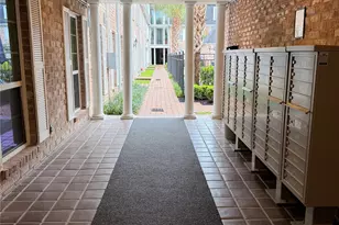 359 N Post Oak Ln, Houston, TX 77024 - Photo 24
