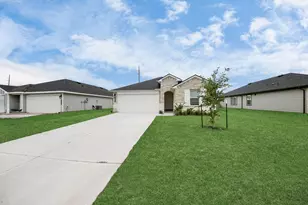 2039 Woodlark Way, Sealy, TX 77474 - Photo 36