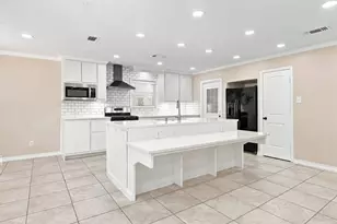 1302 Hawk Tree Dr, College Station, TX 77845 - Photo 6