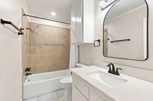 1302 Hawk Tree Dr, College Station, TX 77845 - Photo 14