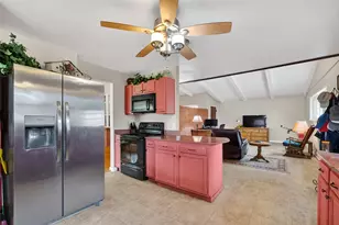 5443 Kingfisher Dr, Houston, TX 77096 - Photo 14