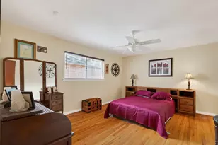 5443 Kingfisher Dr, Houston, TX 77096 - Photo 22