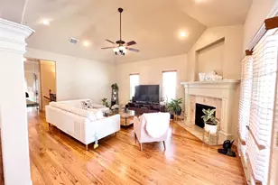 4611 Sharman St, Houston, TX 77009 - Photo 10