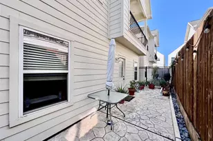 4611 Sharman St, Houston, TX 77009 - Photo 38