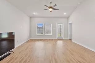 5858 Dawning Sun St, Fulshear, TX 77441 - Photo 2